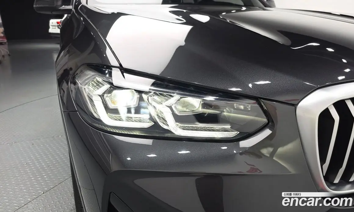BMW X3 2024 2.0 автомат (гидро), фото 8