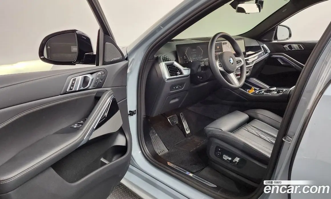 BMW X6 2025 3.0 автомат (гидро), фото 13