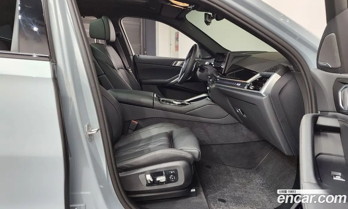 BMW X6 2025 3.0 автомат (гидро), фото 16