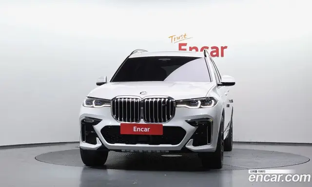 BMW X7 2019 3.0 автомат (гидро), миниатюра 3