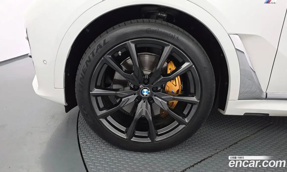 BMW X7 2019 3.0 автомат (гидро), фото 5