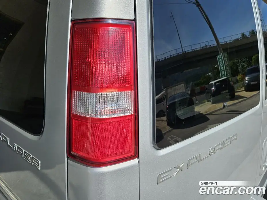 Chevrolet Express Van 2019 6.0 автомат (гидро), фото 14