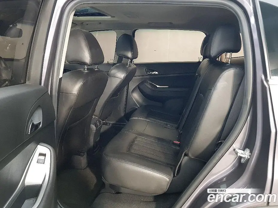 Chevrolet Orlando 2011 2.0 автомат (гидро), фото 9