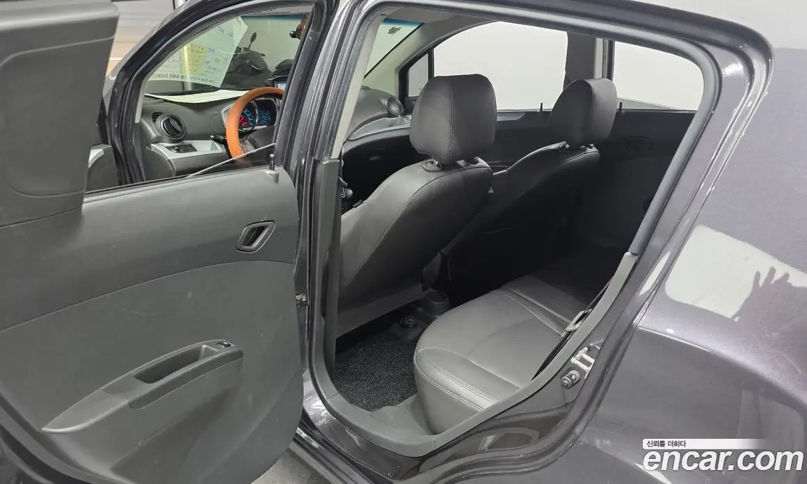 Chevrolet Spark 2014 1.0 автомат (гидро), фото 11