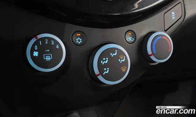 Chevrolet Spark 2015 1.0 автомат (гидро), миниатюра 11