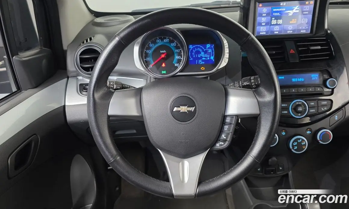 Chevrolet Spark 2015 1.0 автомат (гидро), фото 15