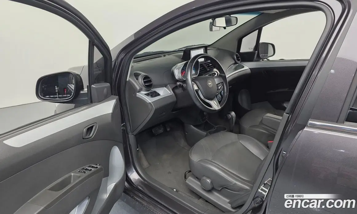 Chevrolet Spark 2015 1.0 автомат (гидро), фото 10