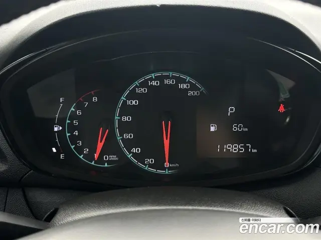 Chevrolet Spark 2017 1.0 автомат (гидро), миниатюра 12