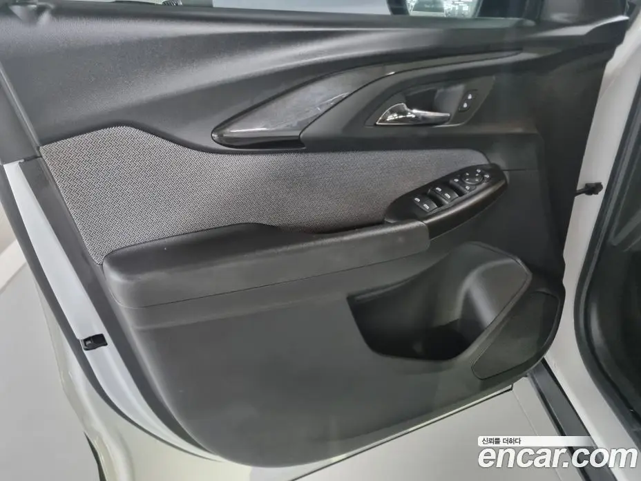 Chevrolet TrailBlazer 2022 1.3 автомат (гидро), фото 11