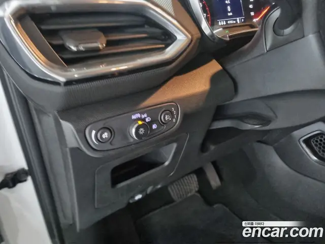 Chevrolet TrailBlazer 2022 1.3 автомат (гидро), миниатюра 12