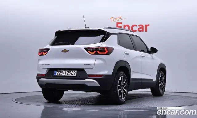 Chevrolet TrailBlazer 2023 1.3 автомат (гидро), миниатюра 2
