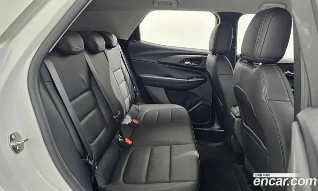 Chevrolet TrailBlazer 2023 1.3 автомат (гидро), миниатюра 12