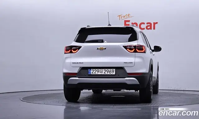 Chevrolet TrailBlazer 2023 1.3 автомат (гидро), миниатюра 4