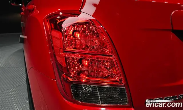 Chevrolet Trax 2015 1.4 автомат (гидро), миниатюра 9