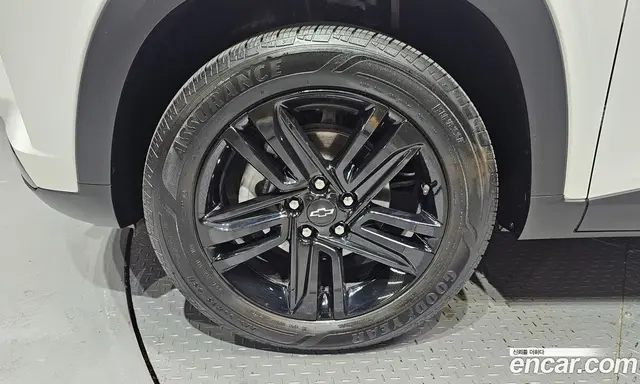 Chevrolet Trax 2025 1.2 автомат (гидро), миниатюра 5