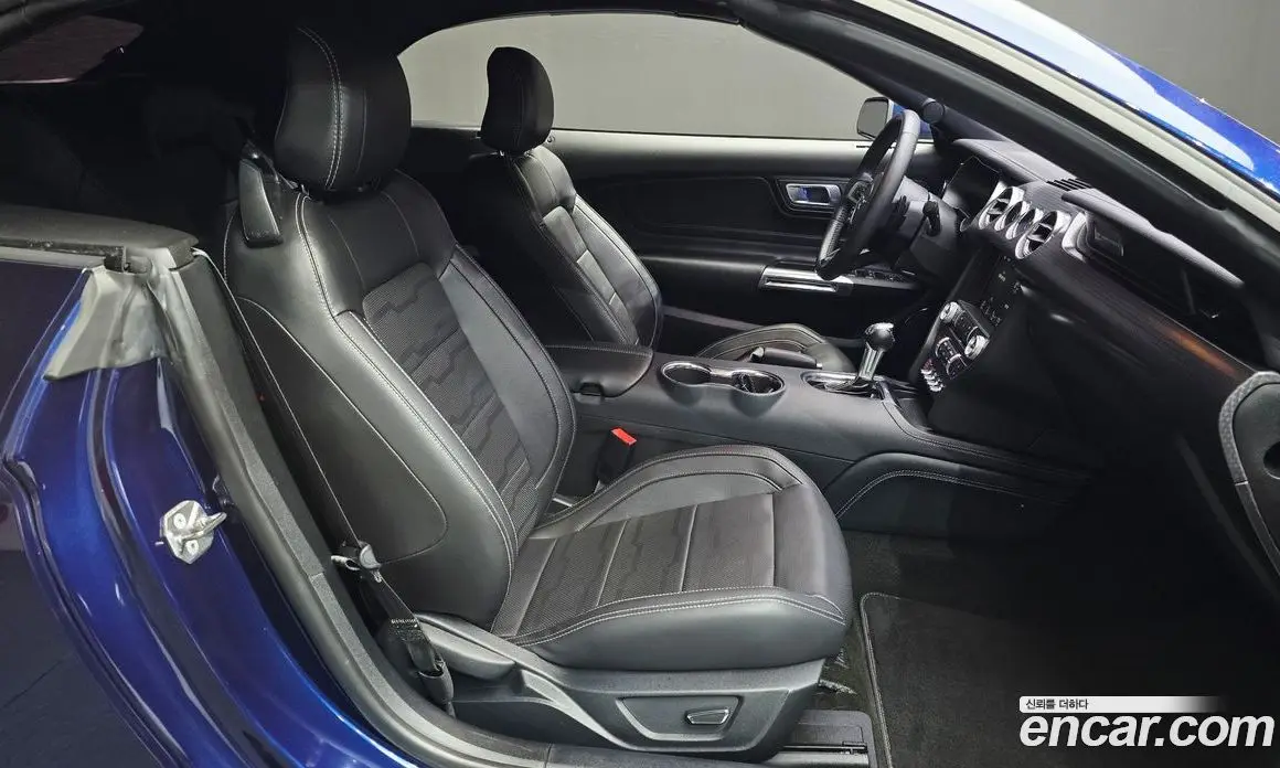 Ford Mustang 2018 5.0 автомат (гидро), фото 16