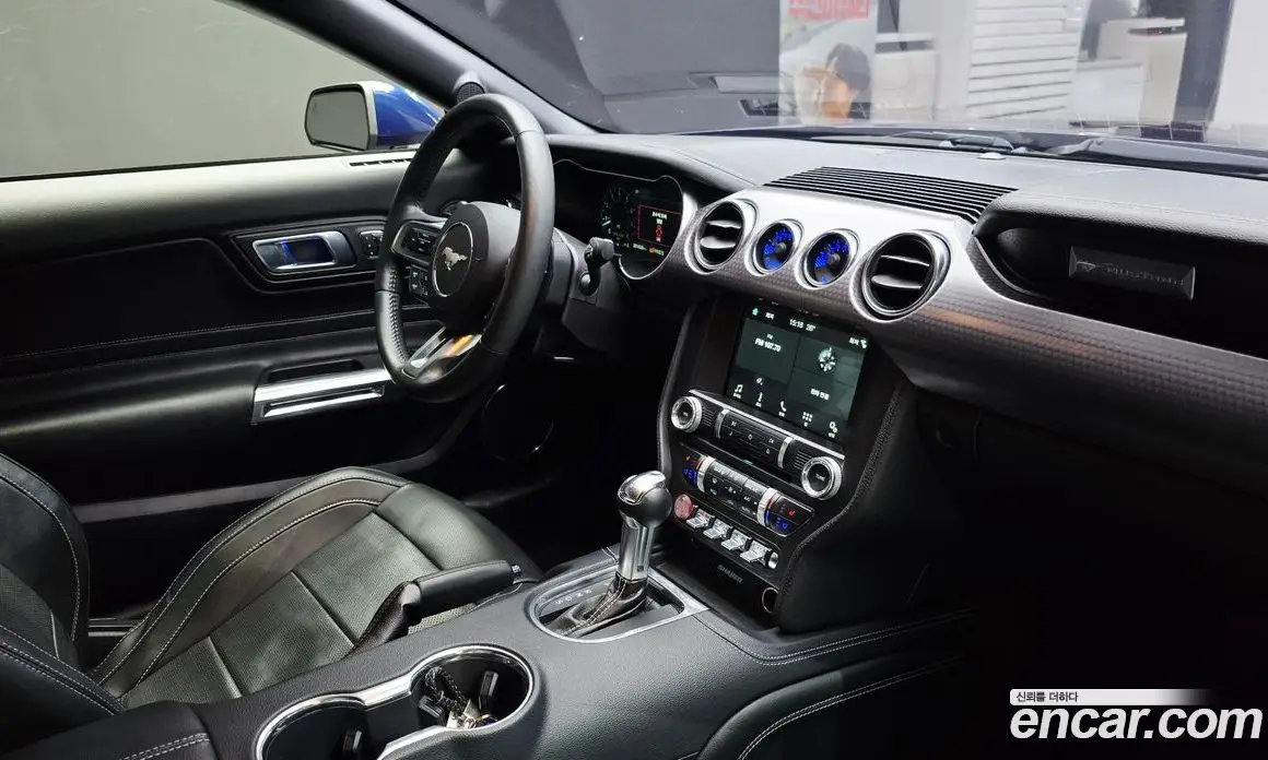 Ford Mustang 2018 5.0 автомат (гидро), фото 24