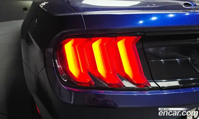 Ford Mustang 2018 5.0 автомат (гидро), миниатюра 9