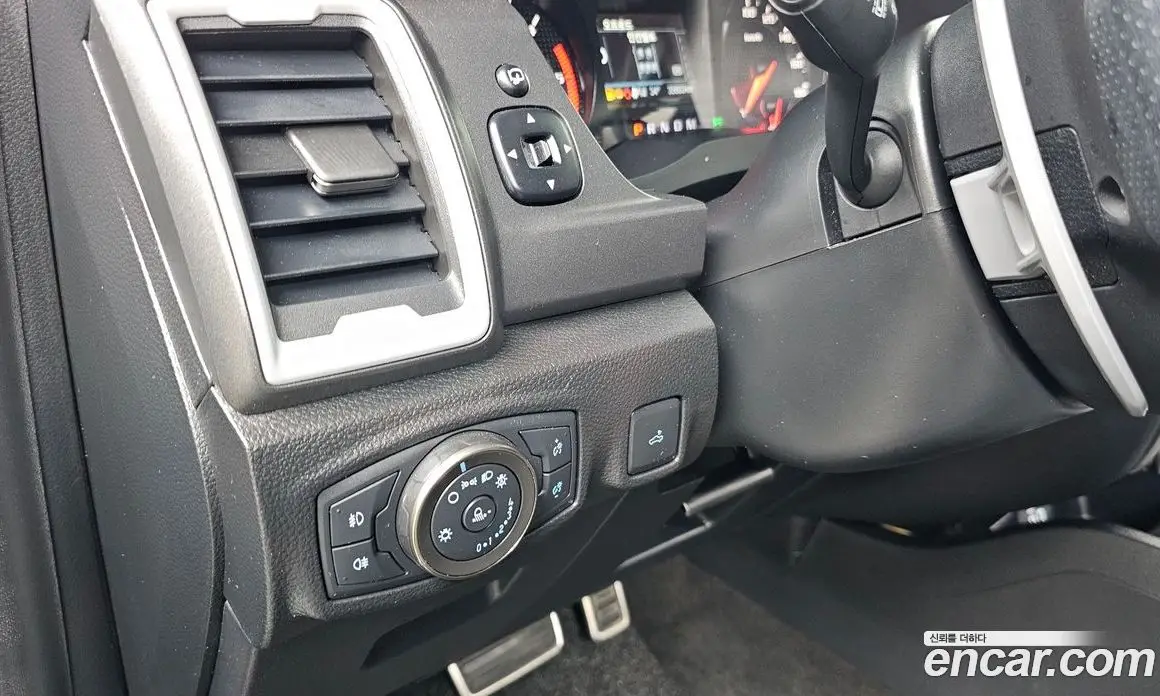 Ford Ranger 2022 2.0 автомат (гидро), фото 17