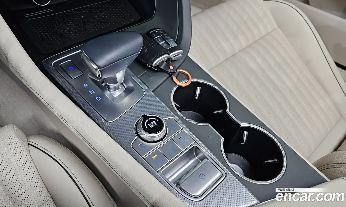 Genesis G70 2022 2.0 автомат (гидро), фото 12