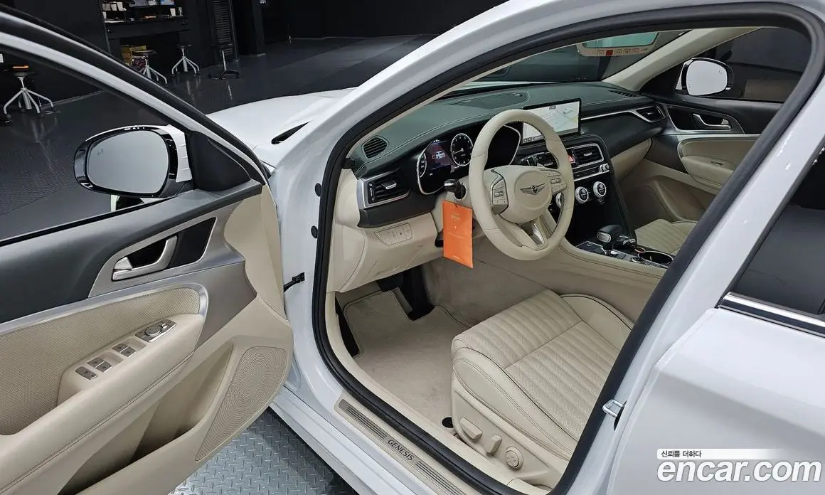 Genesis G70 2022 2.0 автомат (гидро), фото 13