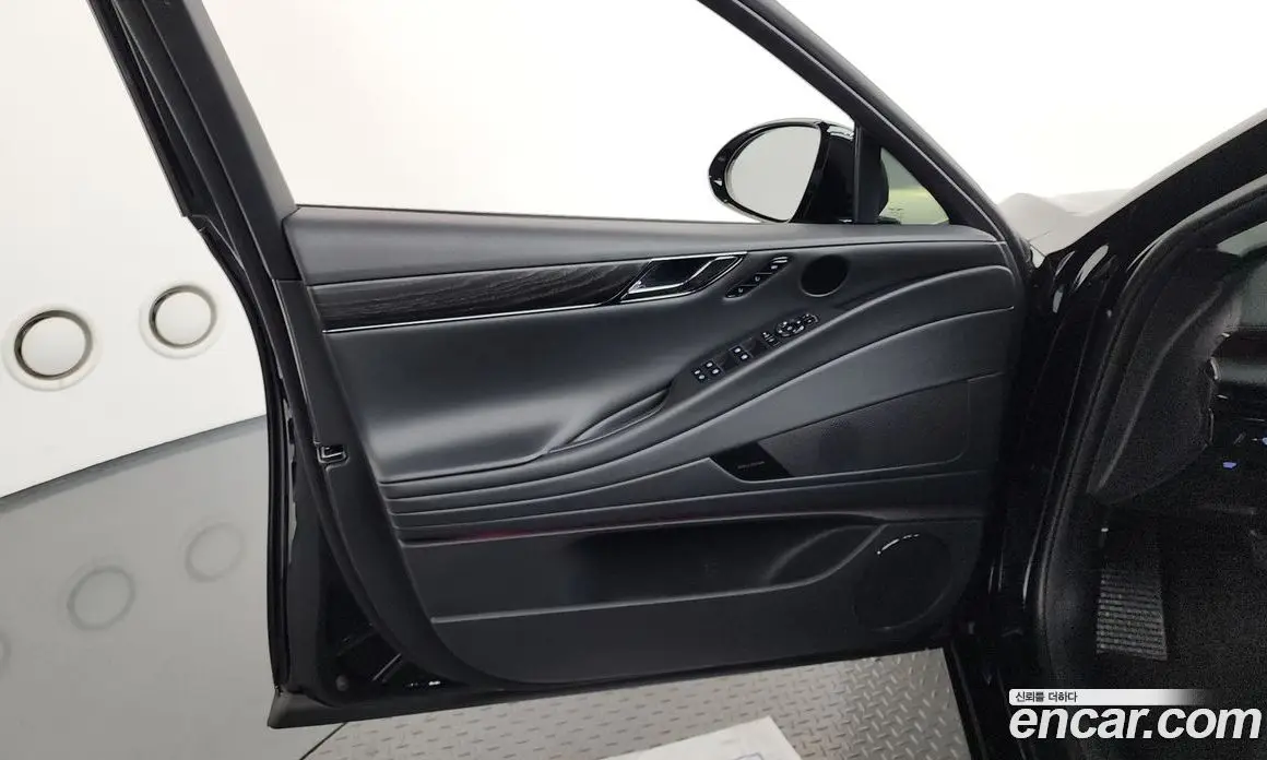 Genesis G80 2025 2.5 автомат (гидро), фото 14