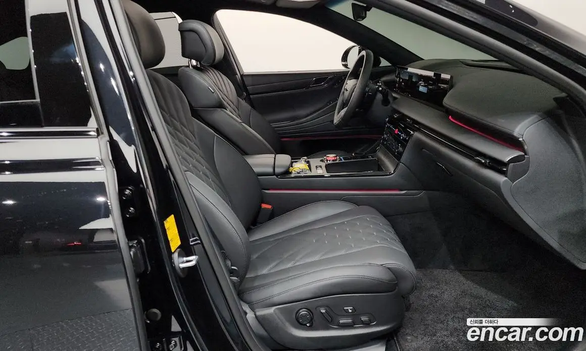 Genesis G80 2025 2.5 автомат (гидро), фото 16