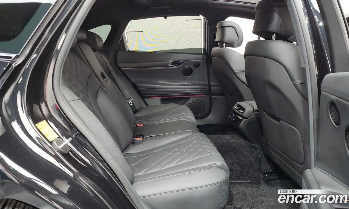 Genesis G80 2025 2.5 автомат (гидро), фото 17