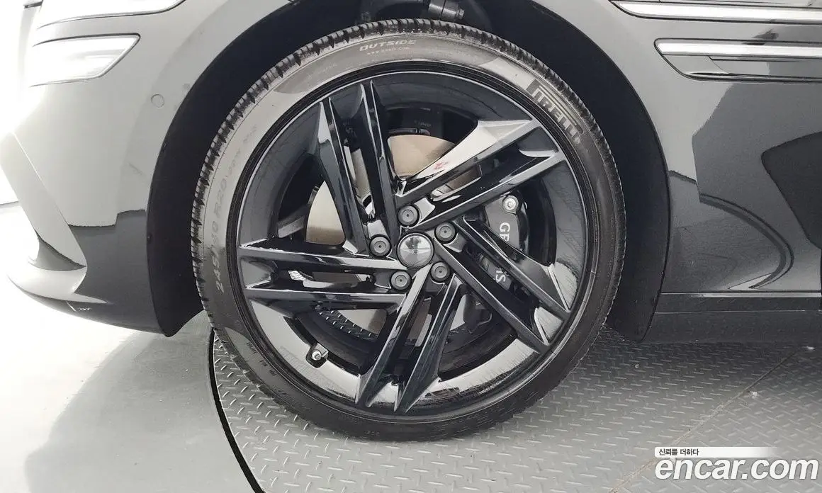 Genesis G80 2025 2.5 автомат (гидро), фото 5