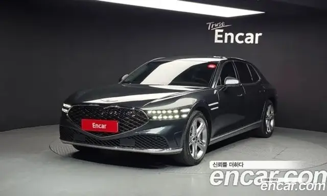 Genesis G90, 2023, 50 380 км