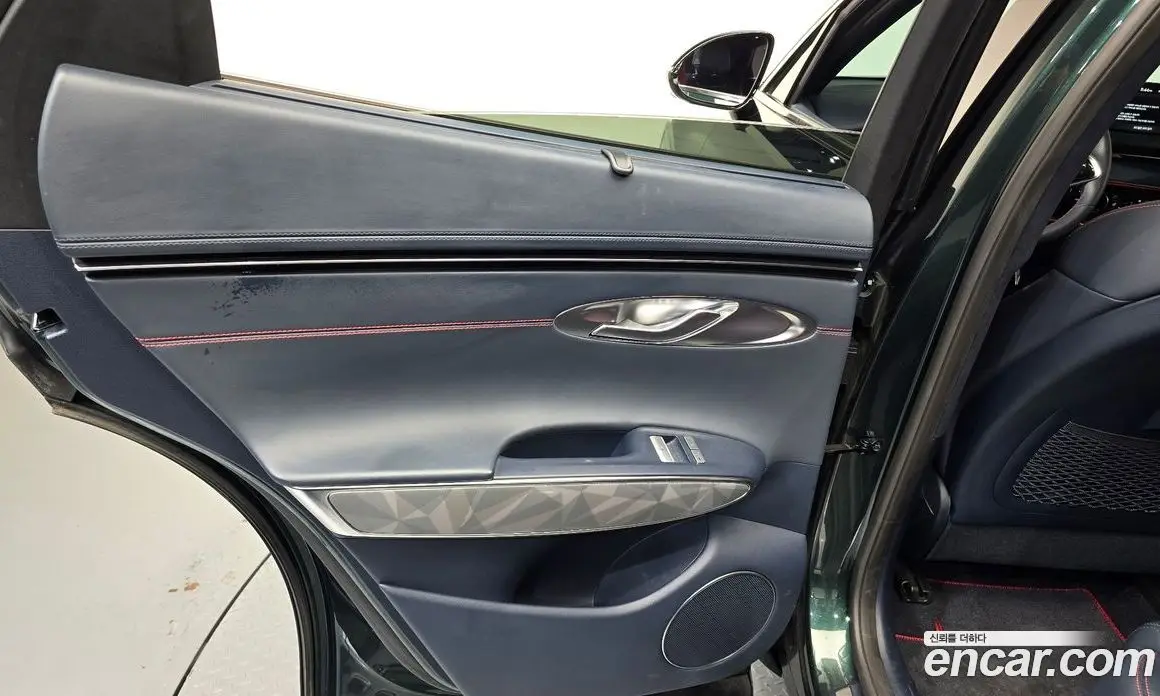 Genesis GV70 2021 2.5 автомат (гидро), фото 15