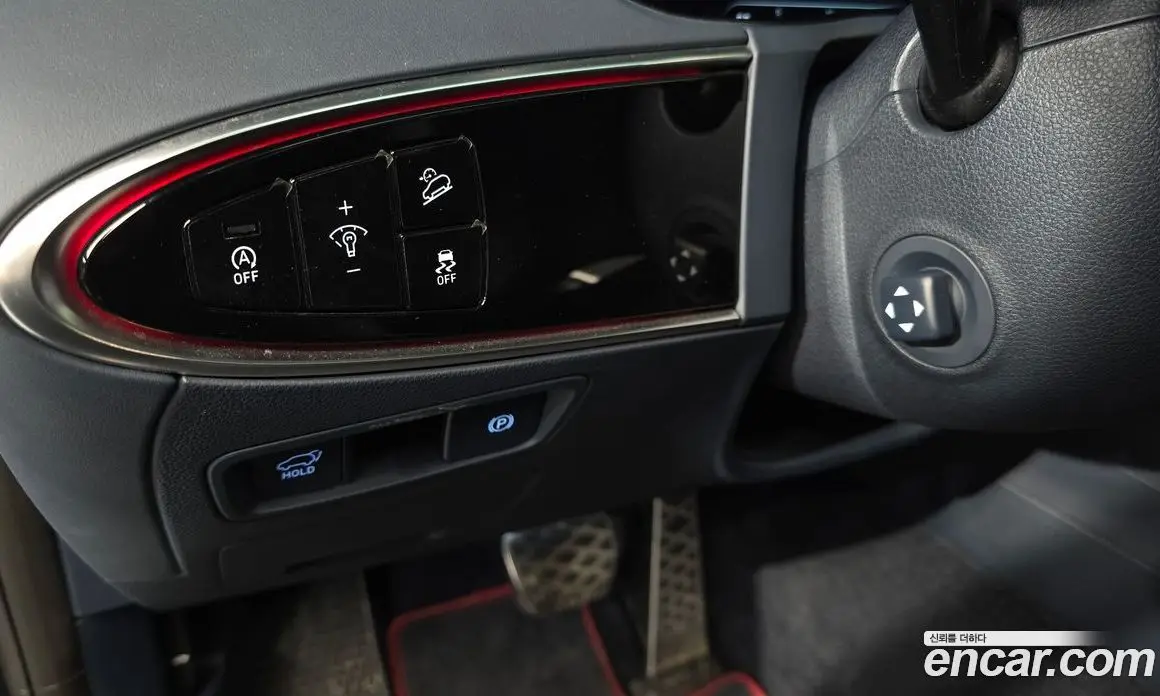 Genesis GV70 2021 2.5 автомат (гидро), фото 26