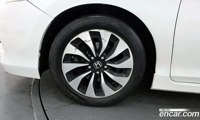 Honda Accord 2017 2.0 автомат (гидро), миниатюра 5