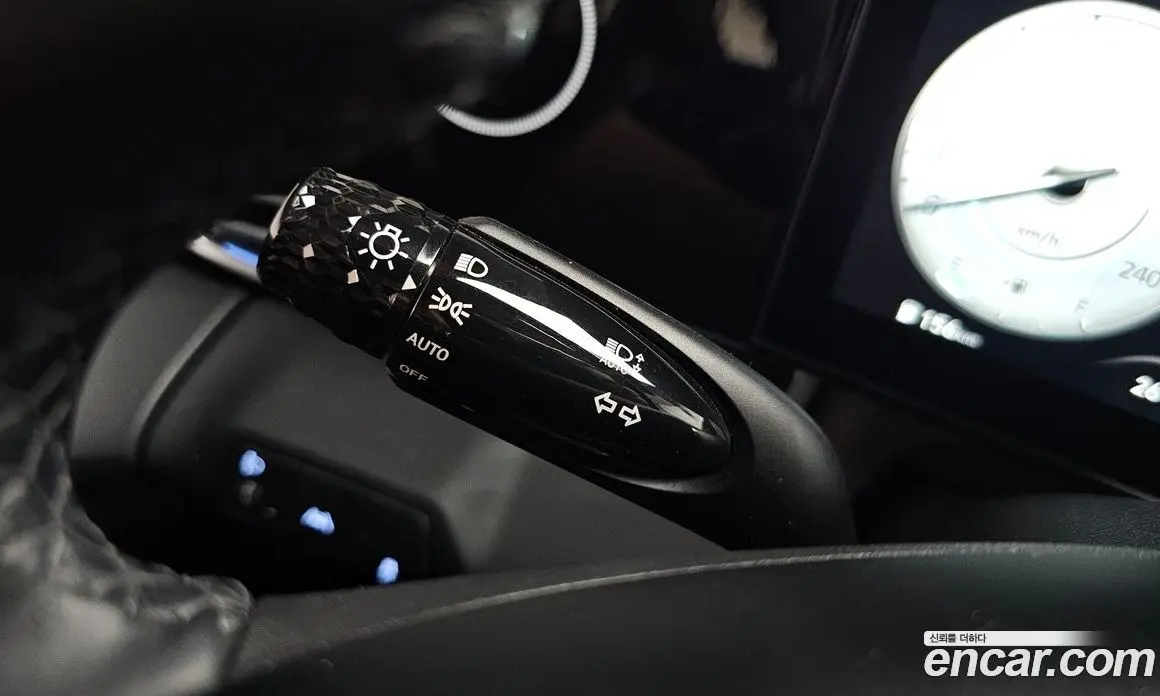 Hyundai Avante 2020 1.6 автомат (гидро), фото 27