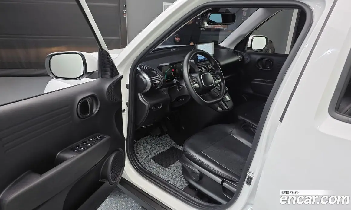Hyundai Casper 2023 1.0 автомат (гидро), фото 13
