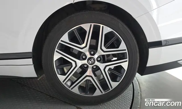 Hyundai Grandeur 2024 2.5 автомат (гидро), миниатюра 7