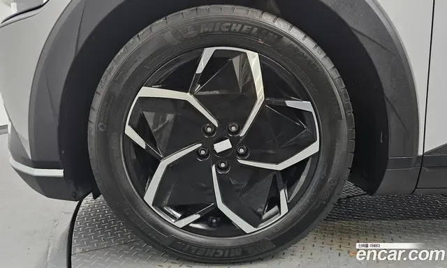 Hyundai Ioniq 5 2021 0.1 автомат (гидро), миниатюра 4