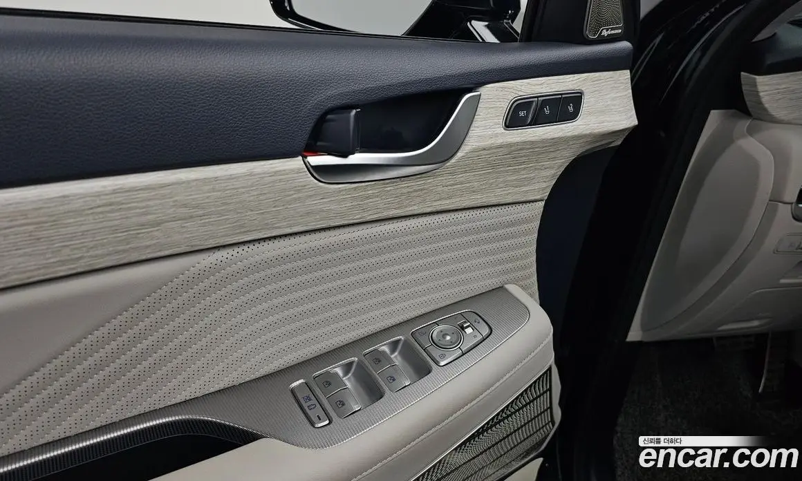 Hyundai Palisade 2023 2.2 автомат (гидро), фото 17