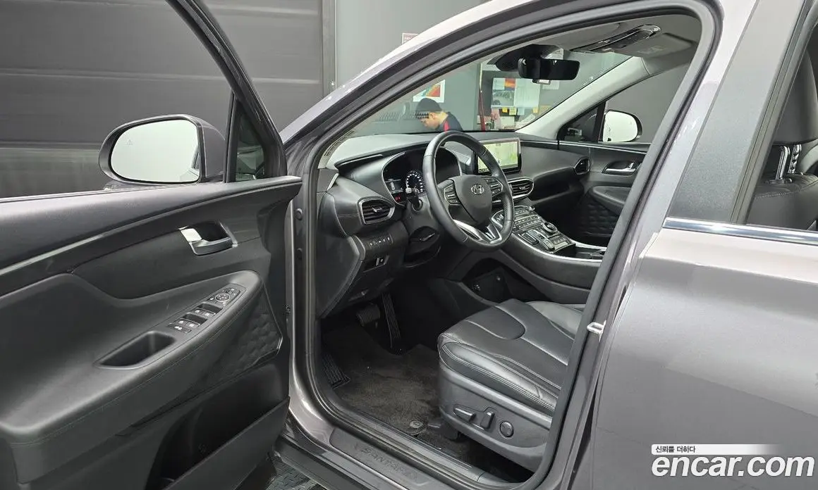 Hyundai Santa Fe 2022 2.2 автомат (гидро), фото 13
