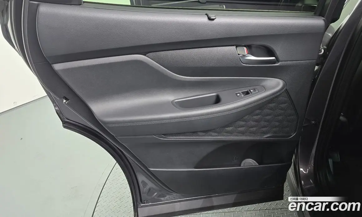 Hyundai Santa Fe 2022 2.2 автомат (гидро), фото 15