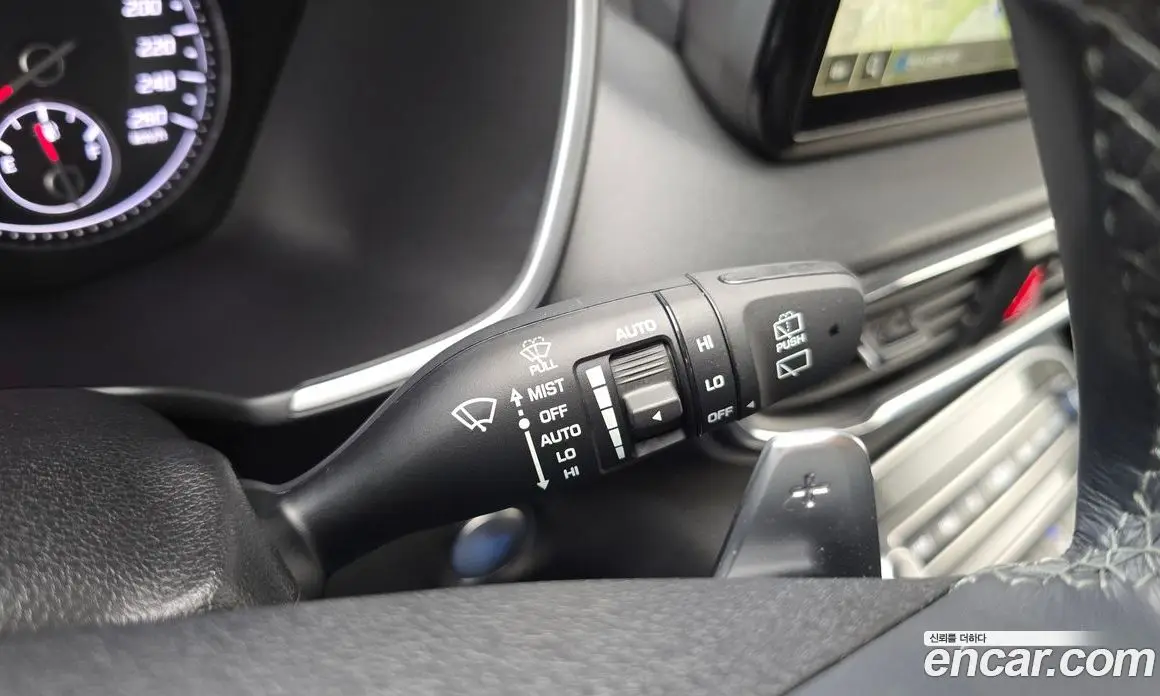 Hyundai Santa Fe 2022 2.2 автомат (гидро), фото 23