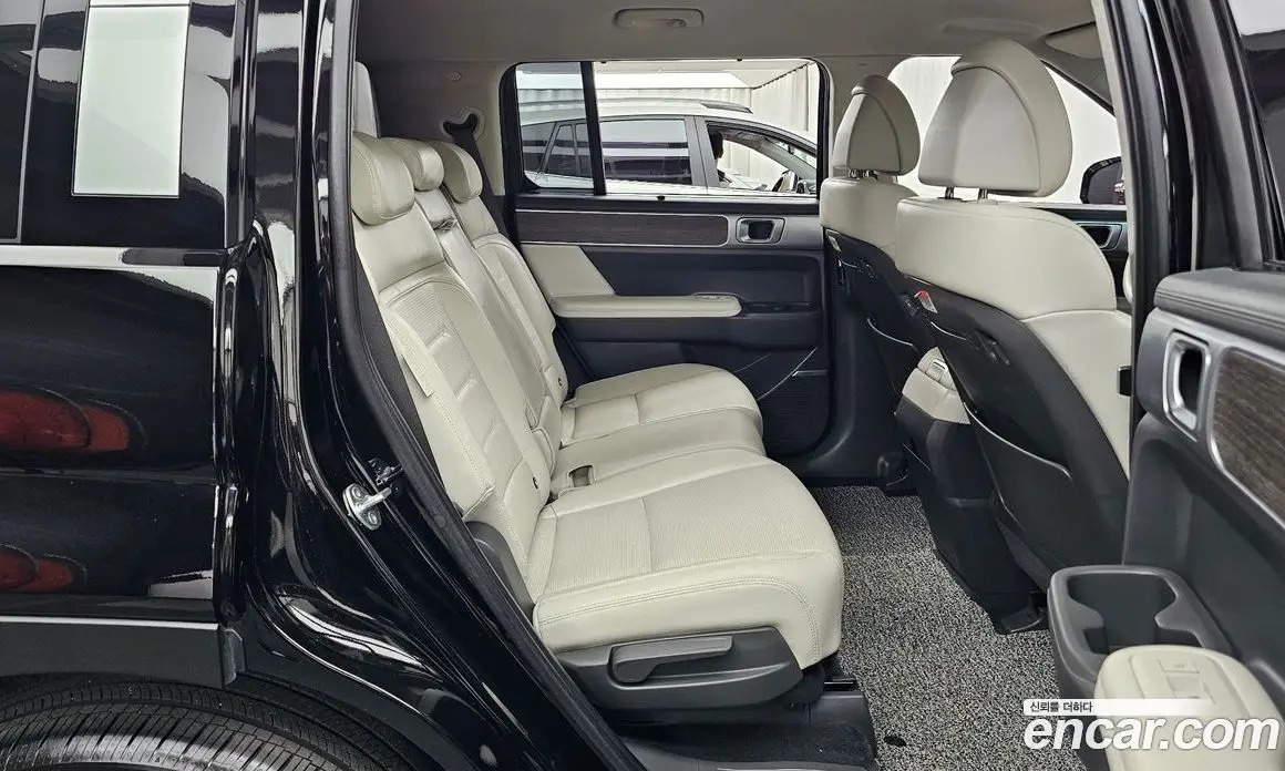 Hyundai Santa Fe 2024 2.5 автомат (гидро), фото 18