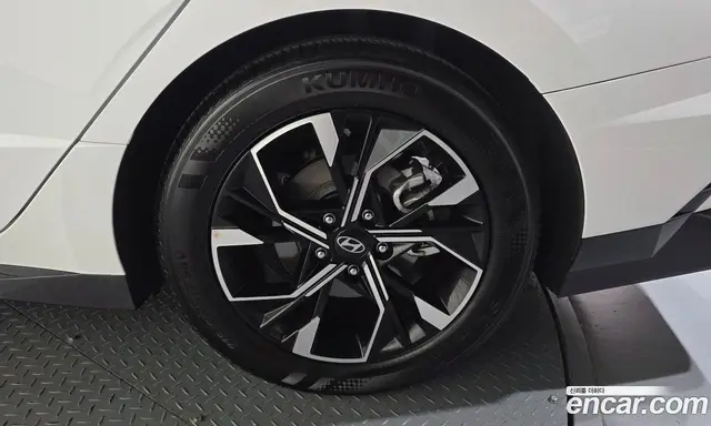 Hyundai Sonata 2023 2.0 автомат (гидро), миниатюра 7
