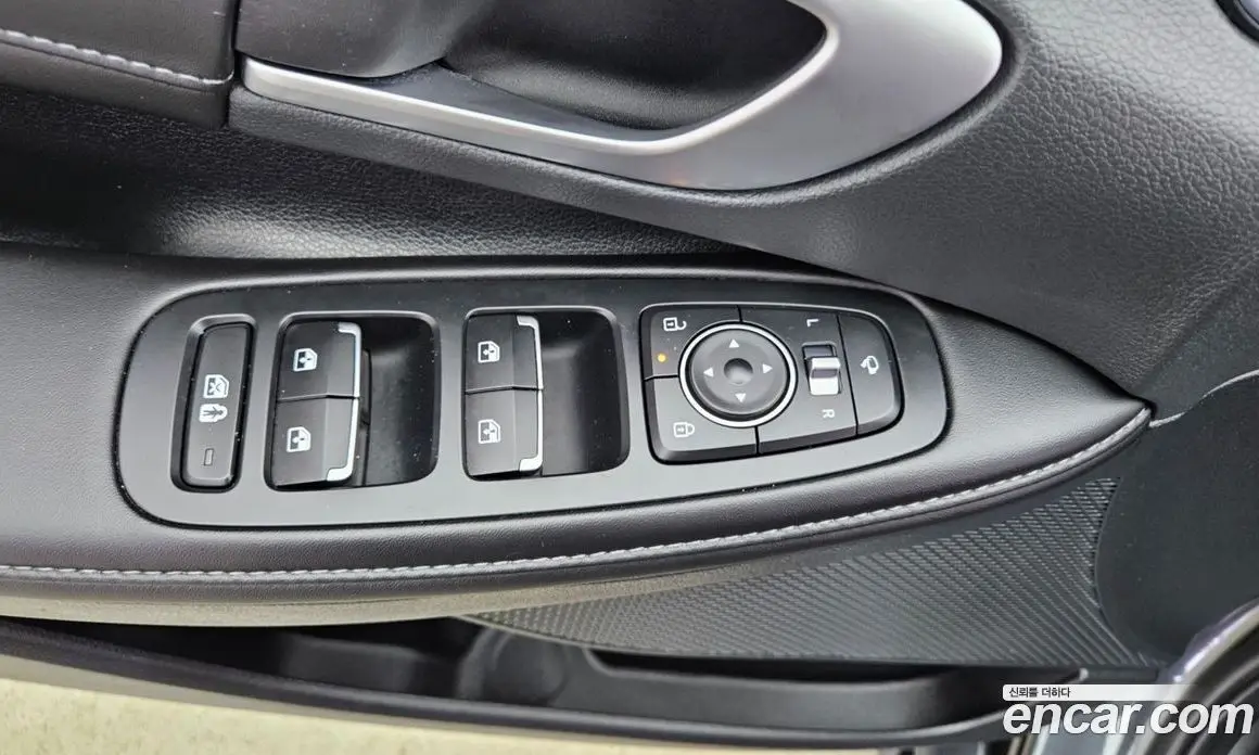 Hyundai Sonata 2023 1.6 автомат (гидро), фото 18