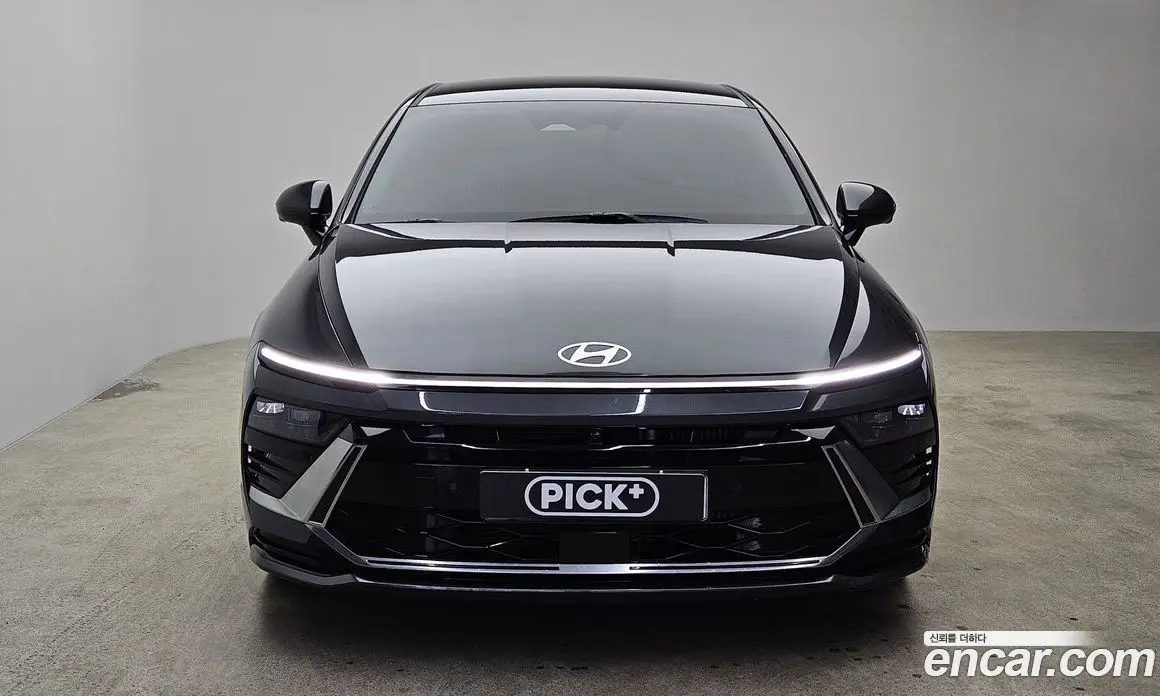 Hyundai Sonata 2023 1.6 автомат (гидро), фото 3