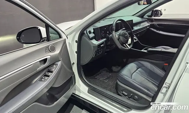 Hyundai Sonata 2025 2.0 автомат (гидро), миниатюра 10