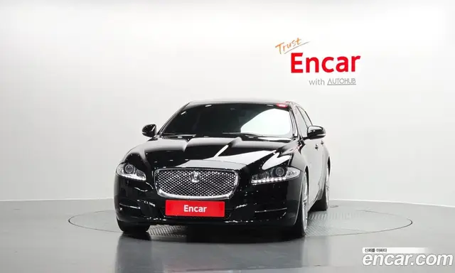 Jaguar XJ 2011 5.0 автомат (гидро), миниатюра 3 Jaguar XJ 2011 5.0 автомат (гидро), миниатюра 3