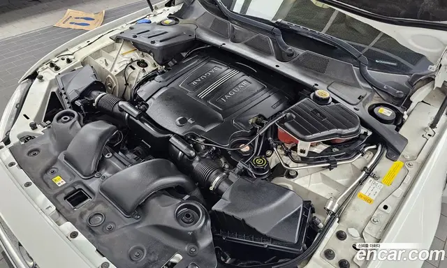 Jaguar XJ 2013 3.0 автомат (гидро), миниатюра 6 Jaguar XJ 2013 3.0 автомат (гидро), миниатюра 6