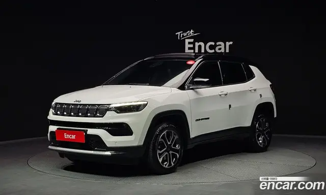 Jeep Compass, 2022, 9 787 км