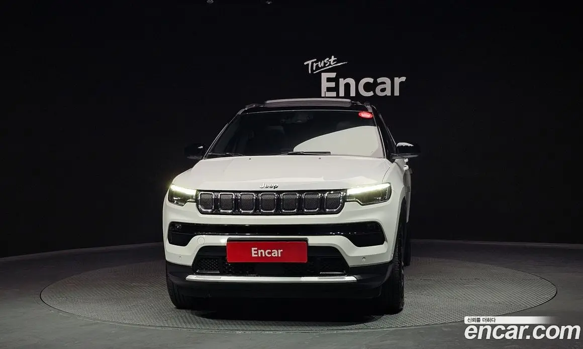 Jeep Compass 2022 2.4 автомат (гидро), фото 3